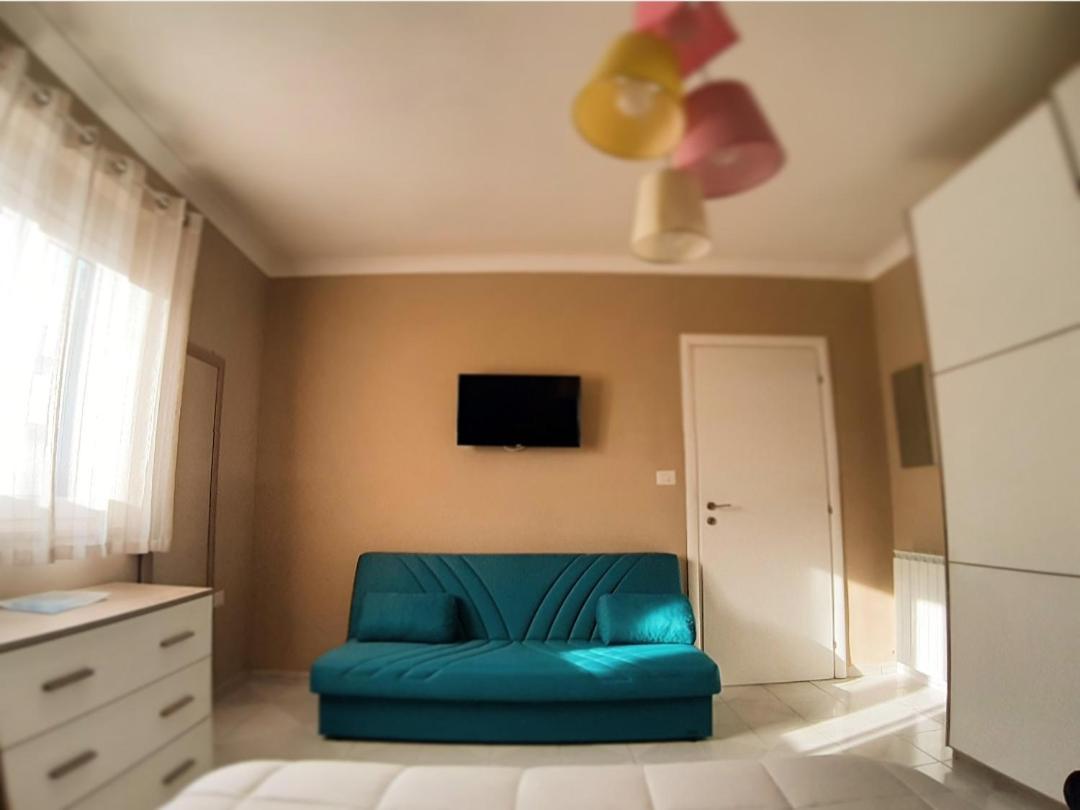 Bed and Breakfast Miramare Фьюмичино Номер фото